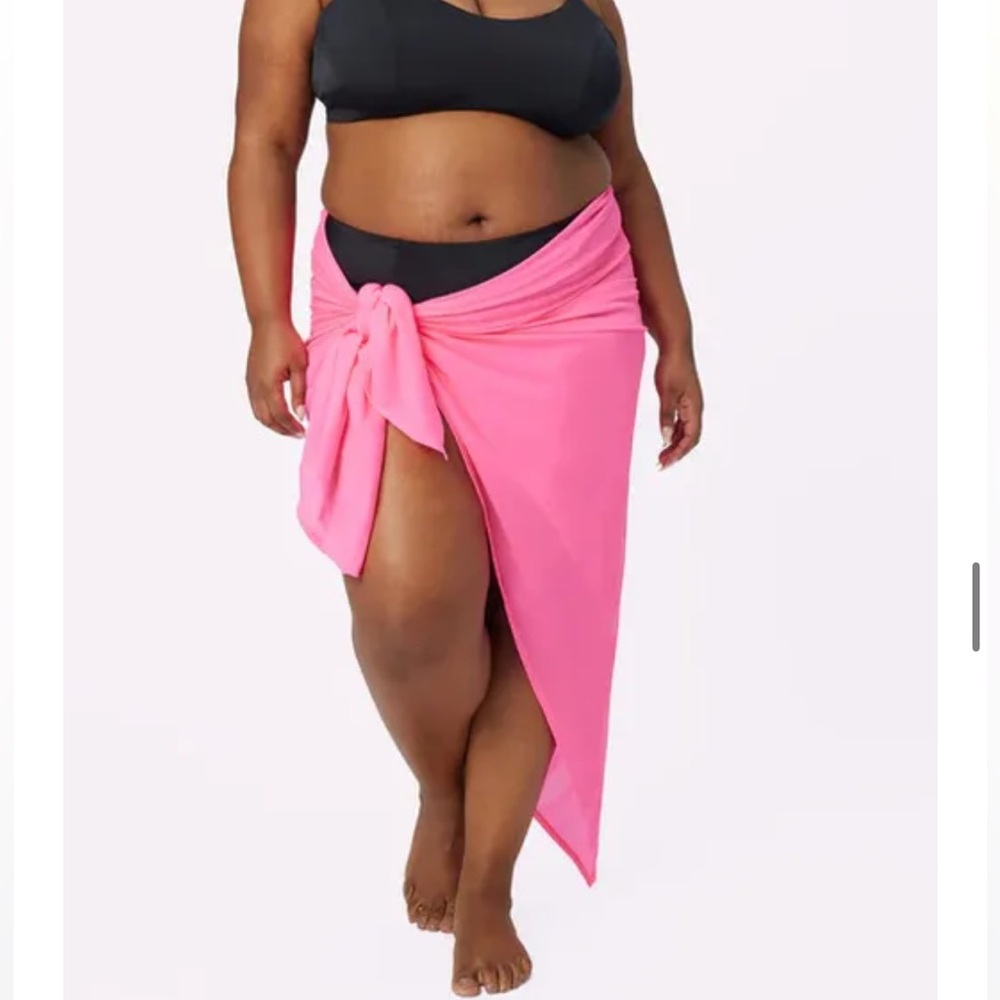 NWOT Parade Mesh Sarong XS-L